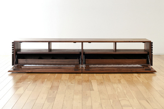 cabinet_0057_05_600px.jpg