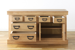 cabinet_0110_04_400px.jpg