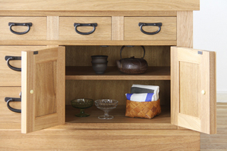 cabinet_0110_11_400px.jpg