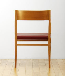 chair_0038_04_600px.jpg