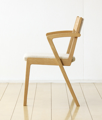 chair_0216_03_400px.jpg