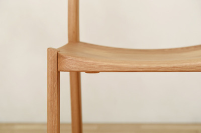 chair_0311_07_600px.jpg