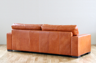 sofa_0059_04_400px.jpg