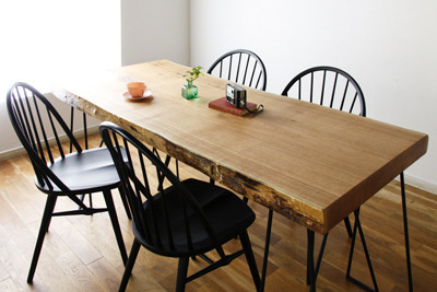table_0382_02_400px.jpg