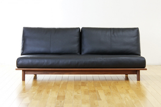 time_sofa_01_600px.jpg